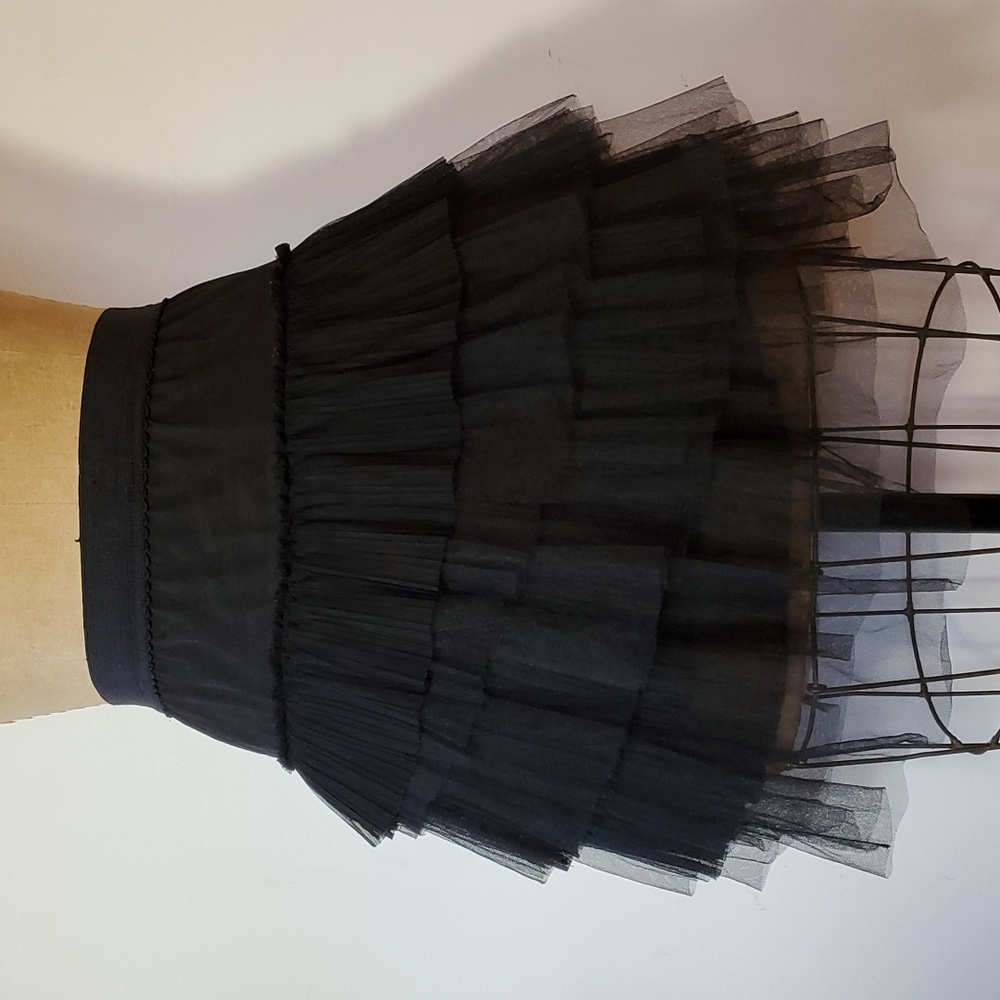 Black Tulle Skirt 💋 BCBG Maxazria Women's Tutu 💃🏽Elastic Medium 30"-36" 🕷🌘